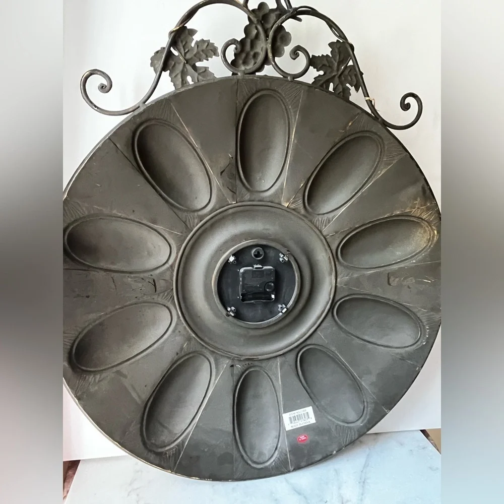 Elegant Brown and Black Wall Clock large round metal clock